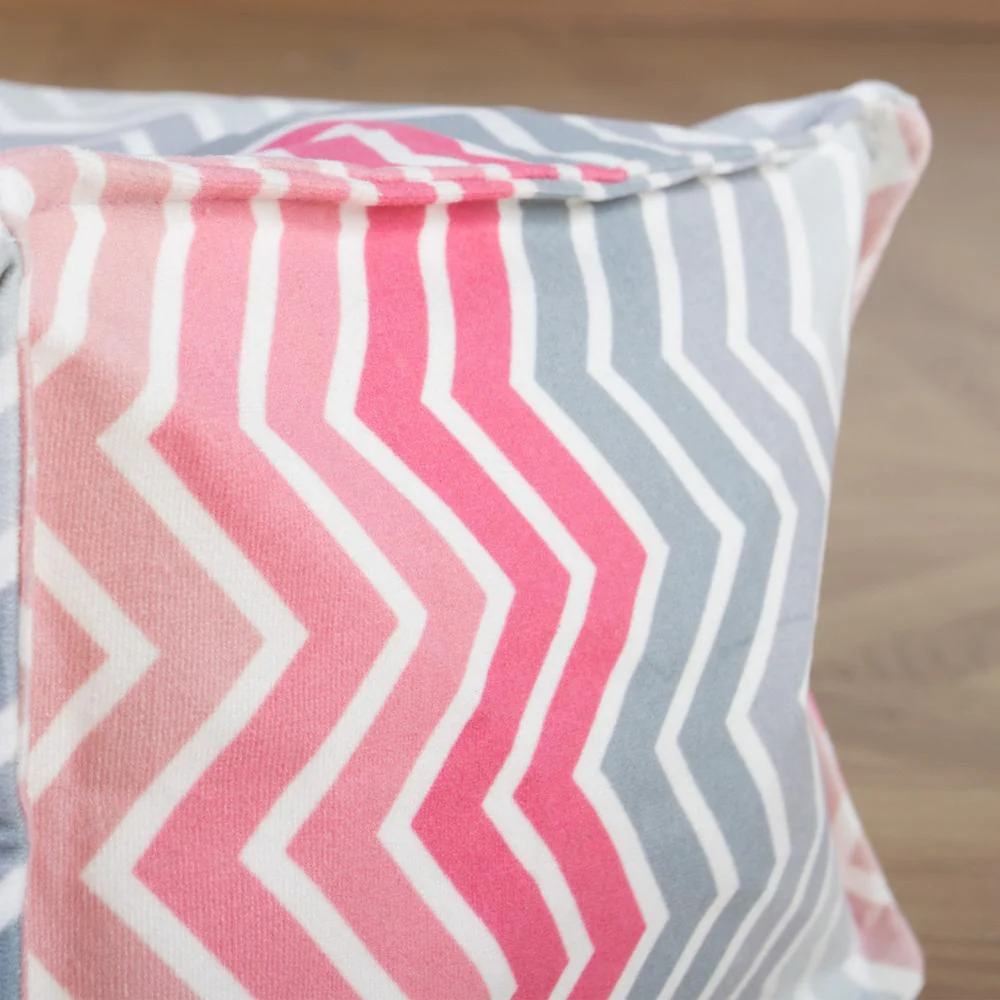 Kleiner Fußhocker - Geometrische Druck Chevron Pink - Image 3